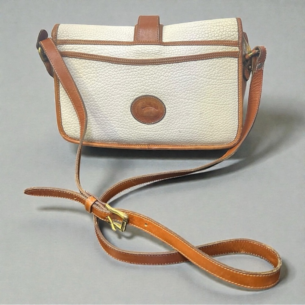 👜 Vintage Dooney & Bourke AWL Crossbody – Made in USA - Picture 2 of 8